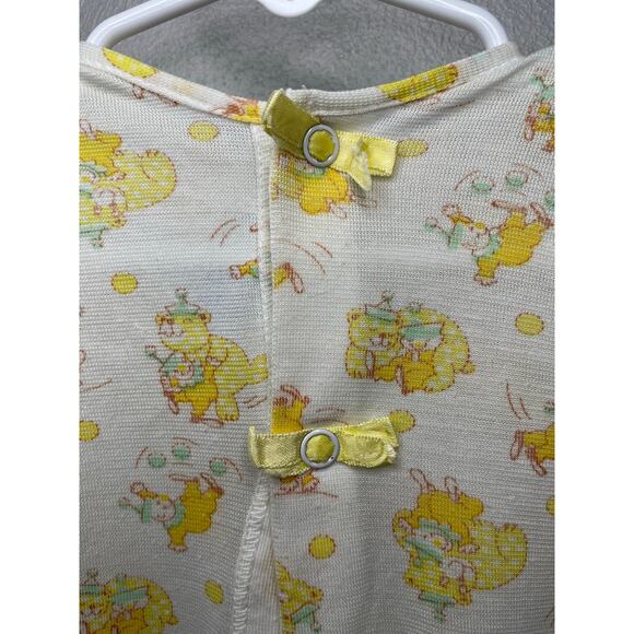 Vintage 1970s Carter's Newborn Layette White and Yellow Bear and Clown Pattern - Picture 6 of 8